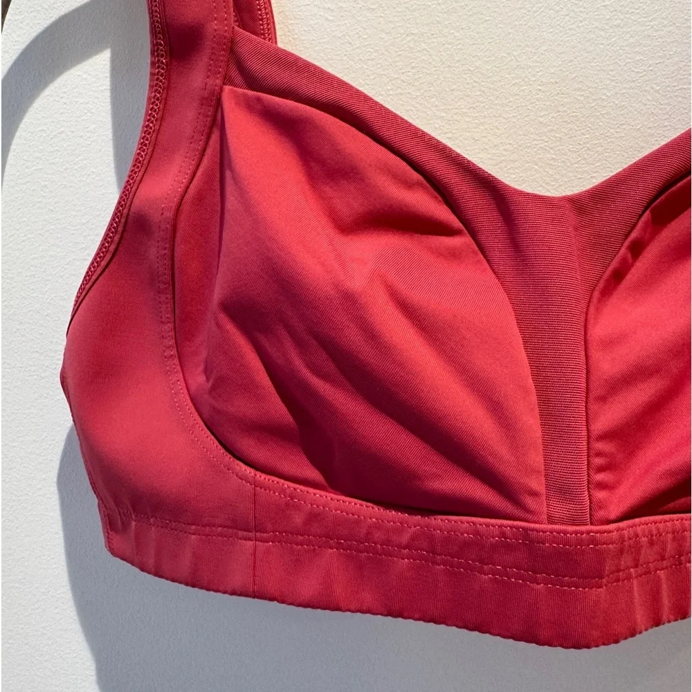Lululemon Ta-Ta Tamer Bra size 34C - Picture 2 of 6